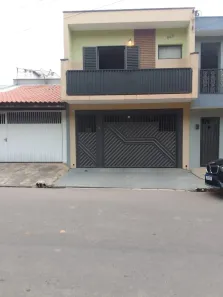 Casa com 3 Quartos à venda, 124m² no Vila Flora, Salto
