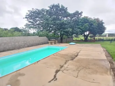 Fazenda/Sítio com 3 Quartos à venda, 300m² no Estância Primavera (Zona Rural), São José do Rio Preto