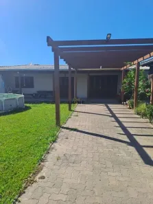 Casa com 2 Quartos à venda, 95m² no Praia de Mariluz, Imbé
