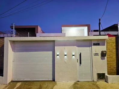 Casa com 3 Quartos à venda, 80m² no Urucunema, Eusébio