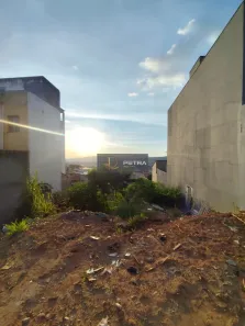 Lote/Terreno à venda, 400m² no Duque de Caxias, Betim