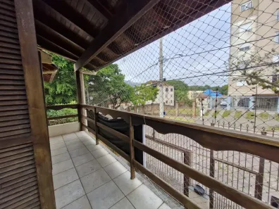 Casa com 3 Quartos à venda, 180m² no Teresópolis, Porto Alegre