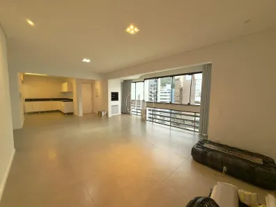 Apartamento com 2 Quartos à venda, 110m² no Centro, Florianópolis