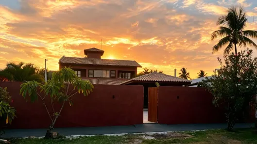 Casa de Condomínio com 5 Quartos à venda, 150m² no Itacimirim (Monte Gordo), Camaçari