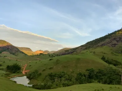 Fazenda/Sítio com 5 Quartos à venda, 400m² no Subúrbio, Sapucaia