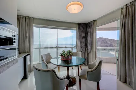 Apartamento com 3 Quartos à venda, 186m² no Centro, Balneário Camboriú