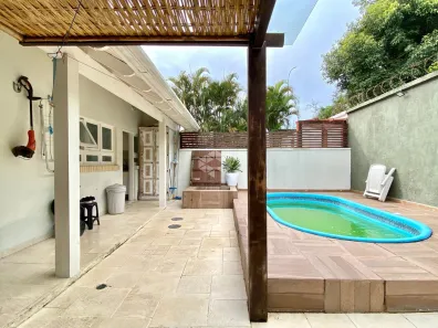 Casa de Condomínio com 3 Quartos à venda, 194m² no Sarandi, Porto Alegre