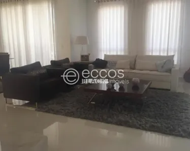 Casa de Condomínio com 3 Quartos à venda, 420m² no Aparecidinha, Sorocaba