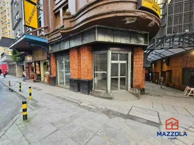 Ponto Comercial para alugar, 56m² no Centro Histórico, Porto Alegre
