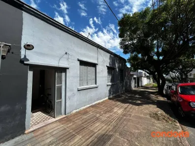 Casa com 3 Quartos para alugar, 150m² no Cristal, Porto Alegre