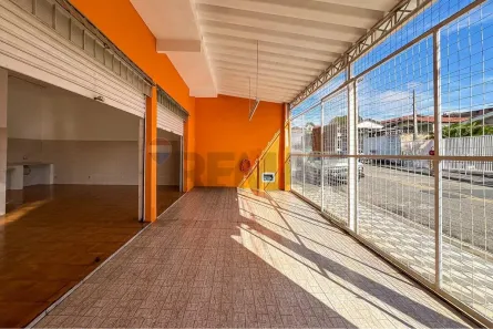 Ponto Comercial à venda, 207m² no Jardim Toledo, Votorantim