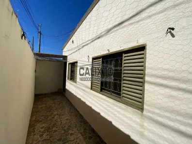 Casa com 3 Quartos à venda, 180m² no Nossa Senhora das Graças, Uberlândia