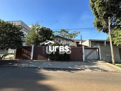 Casa com 4 Quartos à venda, 370m² no Jardim Goiás, Goiânia