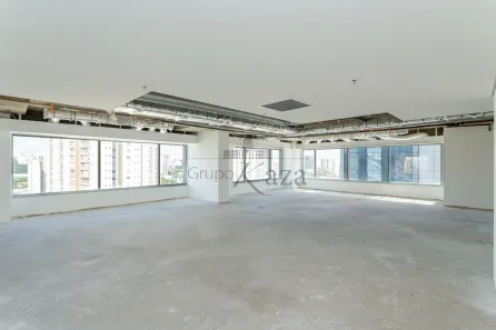 Prédio Comercial à venda, 225m² no Várzea da Barra Funda, São Paulo