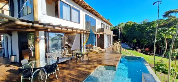 Casa de Condomínio com 4 Quartos à venda, 235m² no Veloso (Cambaquara), Ilhabela