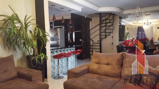 Casa com 5 Quartos à venda, 253m² no Nossa Senhora Aparecida, Uberlândia
