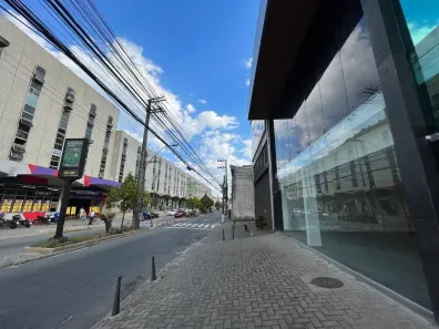 Ponto Comercial para alugar, 600m² no Alto da Serra, Petrópolis