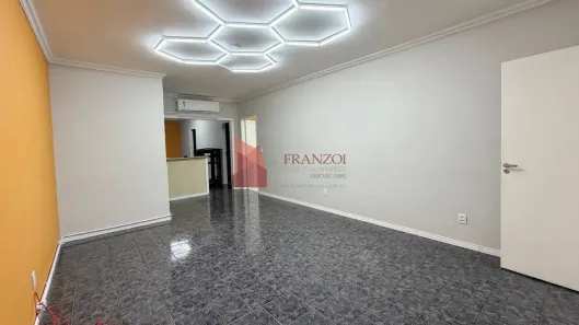 Sala Comercial para alugar, 160m² no Dom Bosco, Itajaí