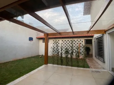 Sobrado com 3 Quartos à venda, 257m² no Cidade Jardim, Anápolis
