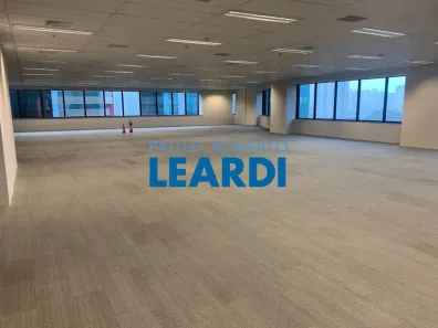 Sala Comercial para alugar, 761m² no Cidade Monções, São Paulo