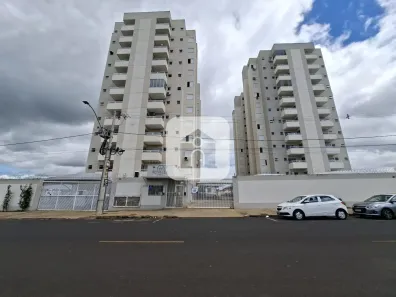 Apartamento com 2 Quartos para alugar, 53m² no Jardim Europa, Uberlândia