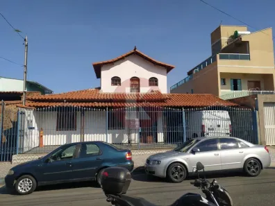 Casa com 5 Quartos para alugar, 366m² no Cenáculo, Belo Horizonte