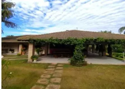 Fazenda/Sítio com 3 Quartos para alugar, 300m² no Sítios de Recreio Santa Rosa (Padre Nóbrega), Marília