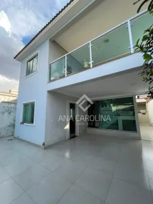 Casa com 3 Quartos à venda, 170m² no Amazonas, Montes Claros