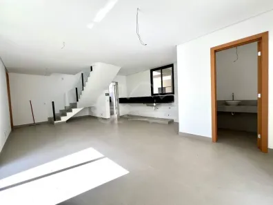 Casa de Condomínio com 3 Quartos à venda, 140m² no Trevo, Belo Horizonte