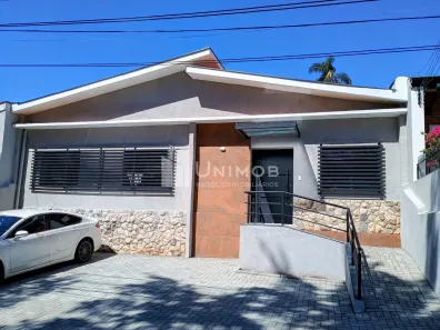 Casa com 8 Quartos à venda, 180m² no Vila Nova, Campinas