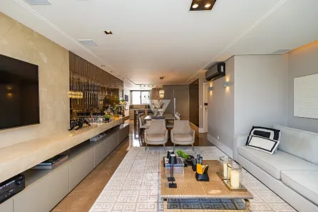 Apartamento com 3 Quartos à venda, 141m² no Água Verde, Curitiba