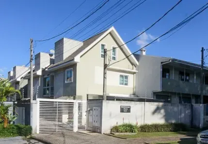Sobrado com 3 Quartos à venda, 116m² no Abranches, Curitiba