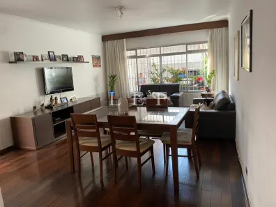 Casa com 3 Quartos para alugar, 210m² no Vila Congonhas, São Paulo