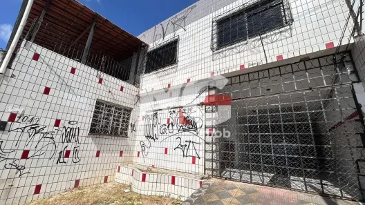 Prédio Comercial com 13 Quartos à venda, 152m² no Rodolfo Teófilo, Fortaleza