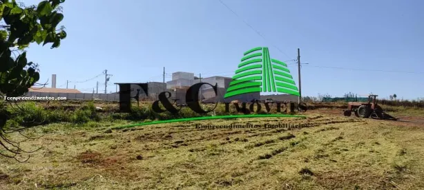 Lote/Terreno à venda, 750m² no Parque Tiradentes, Araras