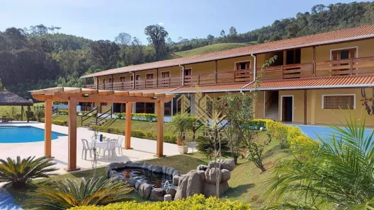 Fazenda/Sítio com 7 Quartos à venda, 350m² no , Nazaré Paulista