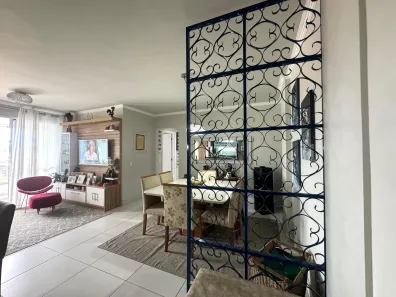 Apartamento com 4 Quartos à venda, 111m² no Itaguaçu, Florianópolis