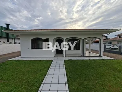 Imóvel Comercial para alugar, 155m² no Centro, Palhoça