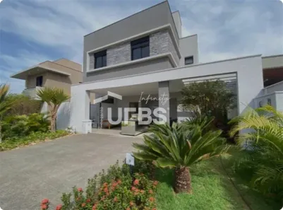 Casa de Condomínio com 4 Quartos à venda, 180m² no Conjunto Residencial Storil, Aparecida de Goiânia