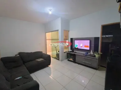 Casa com 3 Quartos à venda, 180m² no Residencial Santa Rita - 4ª Etapa, Goiânia