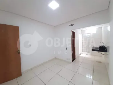 Apartamento com 1 Quarto para alugar, 15m² no Martins, Uberlândia