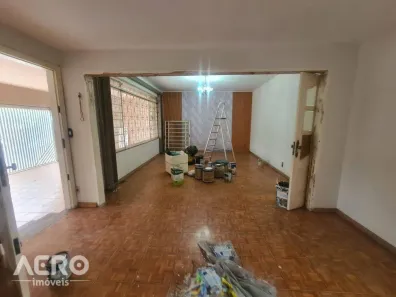 Casa com 3 Quartos à venda, 380m² no Centro, Bauru
