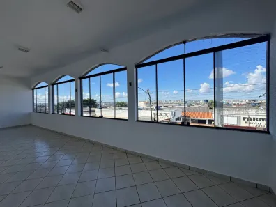 Sala Comercial com 3 Quartos para alugar, 200m² no Boa Vista, Anápolis