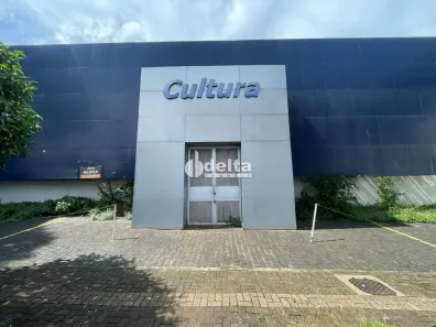 Ponto Comercial à venda, 750m² no Centro, Uberlândia