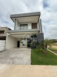 Casa de Condomínio com 4 Quartos à venda, 208m² no Jardim Imperial, Cuiabá
