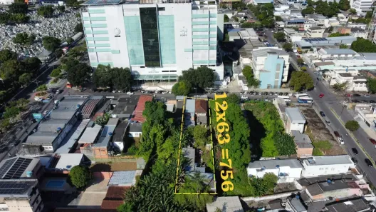 Lote/Terreno à venda, 756m² no Centro, Manaus
