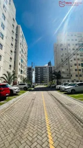 Apartamento com 2 Quartos para alugar, 46m² no Centro, Lauro de Freitas
