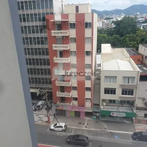 Apartamento com 3 Quartos para alugar, 114m² no Centro, Tubarão