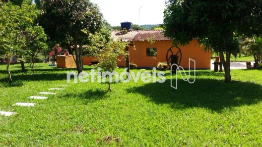 Fazenda/Sítio com 3 Quartos à venda, 110m² no Santa Fé, Pedro Leopoldo
