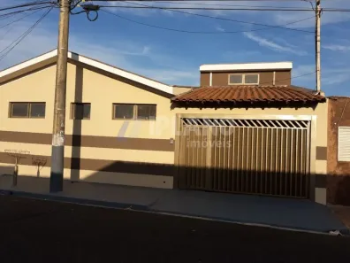 Casa com 3 Quartos à venda, 138m² no Sumarezinho, Ribeirão Preto